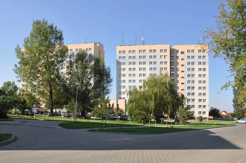 Uniwersytet w Radomiu - historia, programy i życie studenckie Uniwersytet w Radomiu - historia, programy i życie studenckie