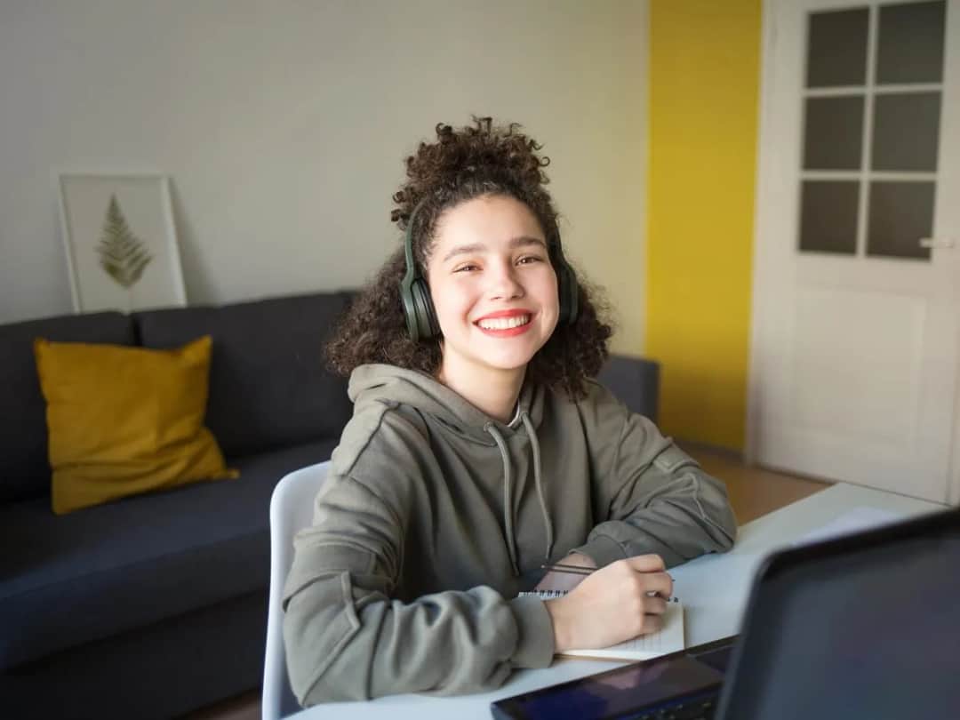 Nauczanie domowe w chmurze: Ile naprawdę zapłacisz za zdalną edukację?